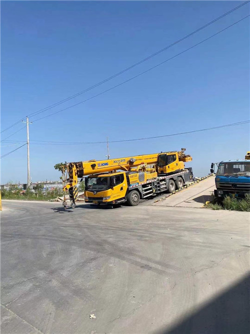 河津市吊车作业时，可能会产生哪些额外收费项目？